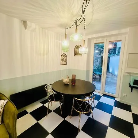 Chez Madeleine Au Petit Palais *