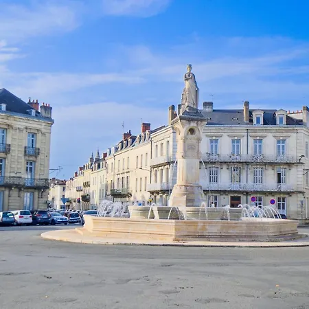 Chez Madeleine Au Petit Palais * Perigueux