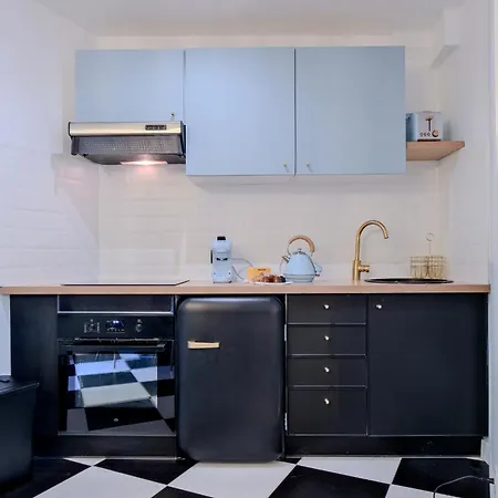 Apartament Chez Madeleine Au Petit Palais